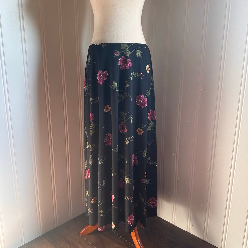 Vintage 90s/Y2K Whimsigoth Black Floral Maxi Skirt L